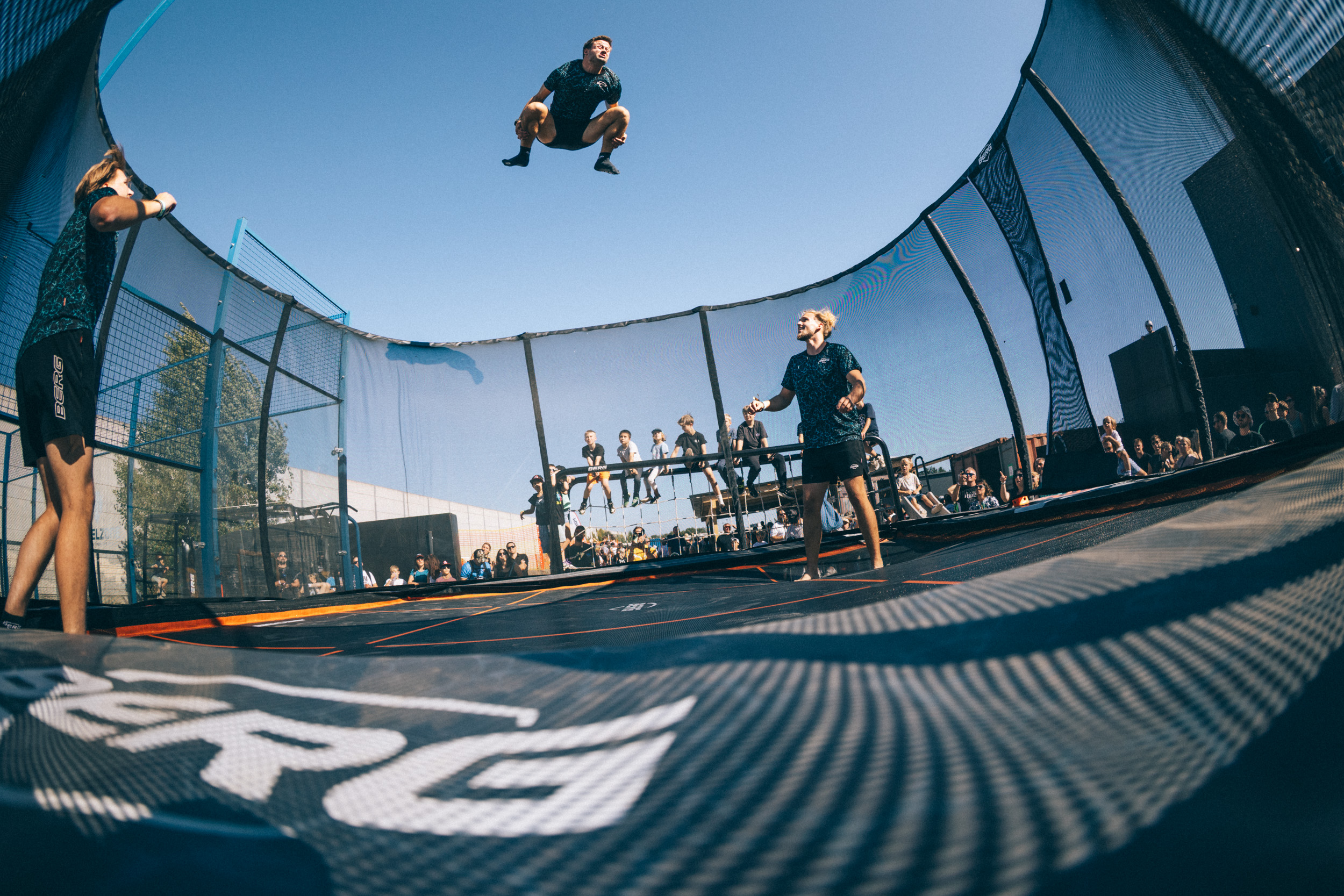 Trampolin